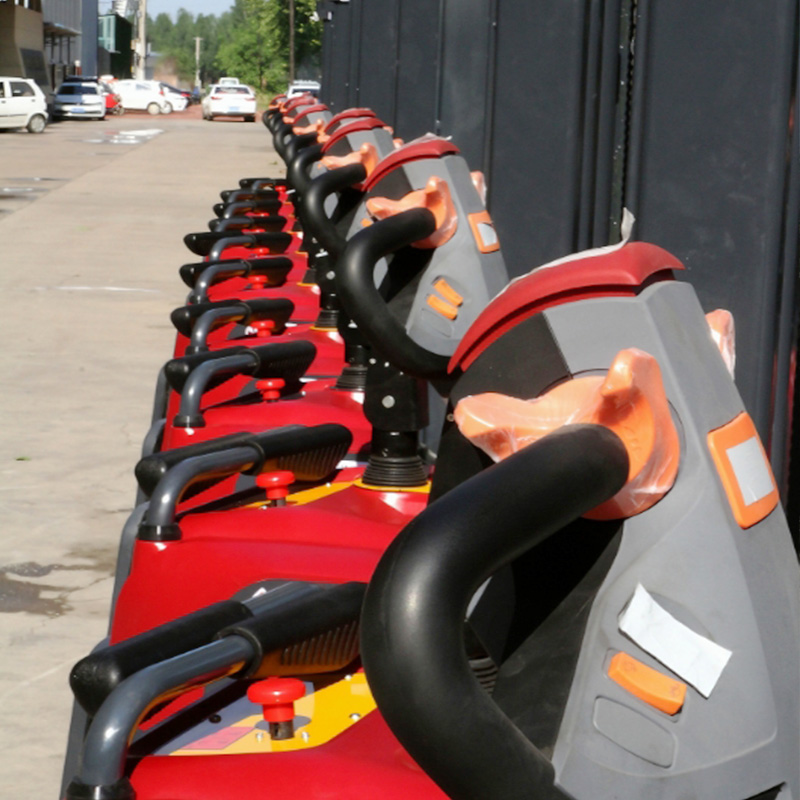 Carrelli Elevatori Elettrici/T - Electric Forklift recensione e prezzo