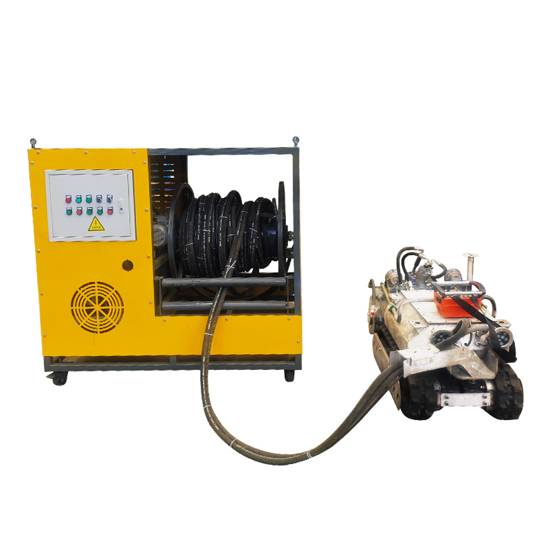 Robot Cingolato per Pulizia Pe - Heavy Equipment Service recensione e prezzo