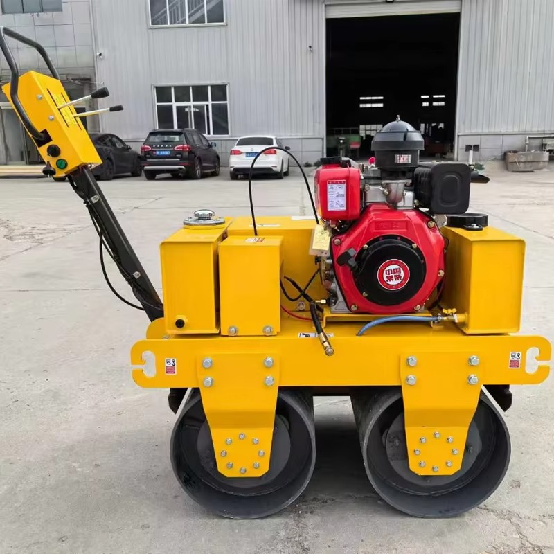 Rullo Compattatore Vibrante pe - Heavy Equipment Rollers recensione e prezzo